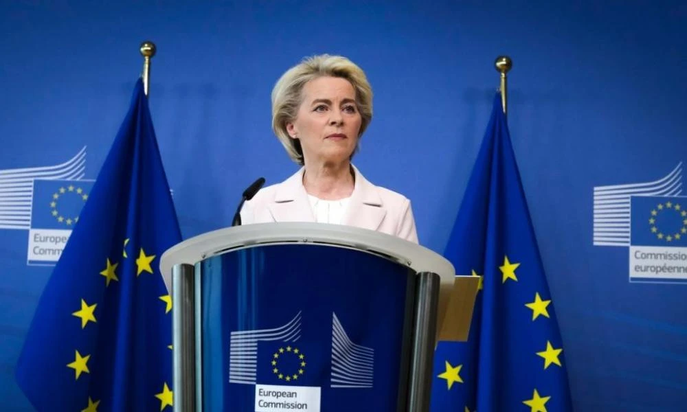 Politico: H μάχη για την προεδρία της Κομισιόν - Ποιους θα αντιμετωπίσει η Φον ντερ Λάιεν